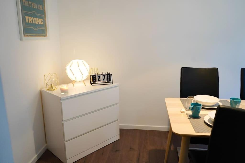 Apartment Rm-1 - F2 Au 1er Etage Pour 1-3 Pers *