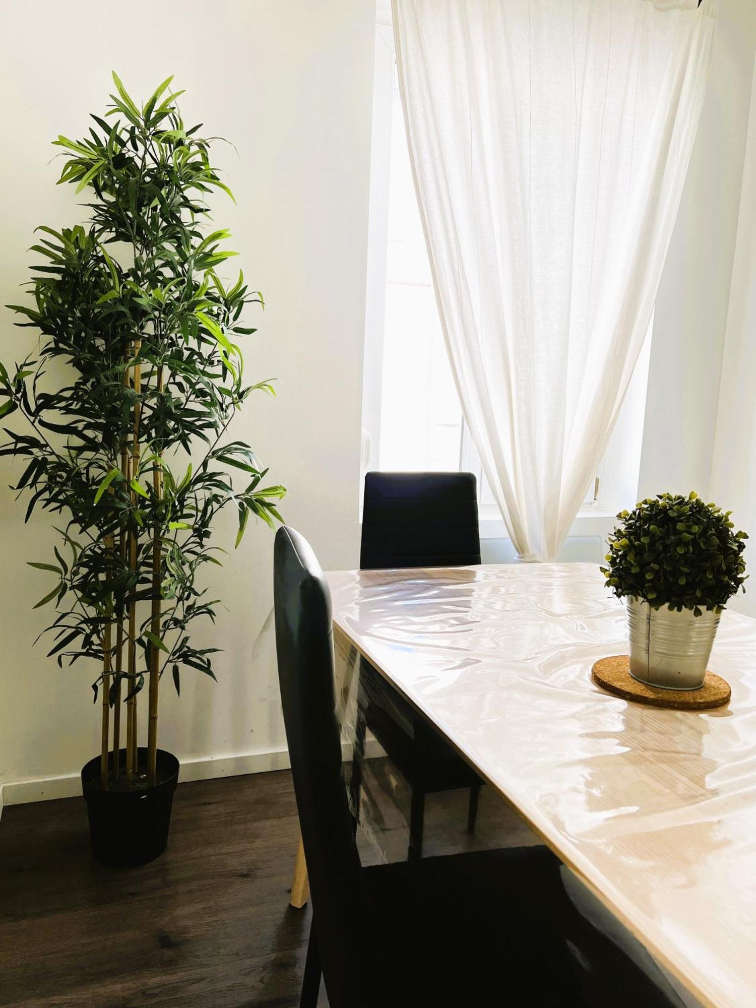 Rm-1 - F2 Au 1er Etage Pour 1-3 Pers Apartment *
